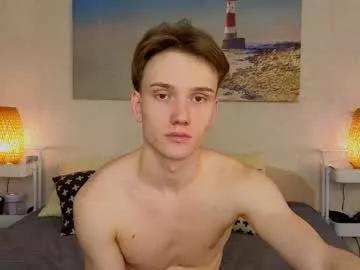 pupsenish on Chaturbate 