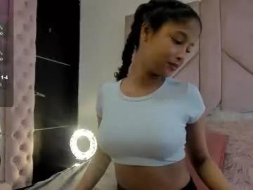 saray_lowry on Chaturbate