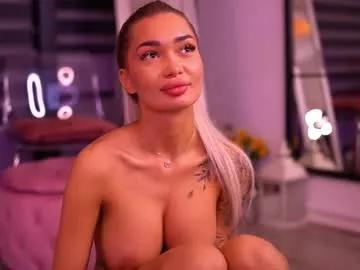 sashaferrera on Chaturbate 