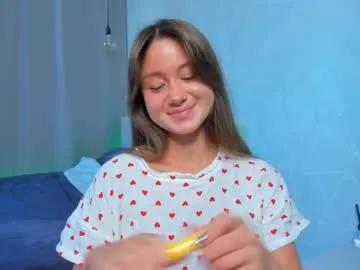 vvilly_wonka — Goal: for a good start ^^I'm glad to see you at the factoryI'm #new here and wish me luck! #asian #tease #young #18 [25 tokens remaining]