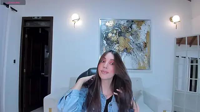 AnaisNin on StripChat 