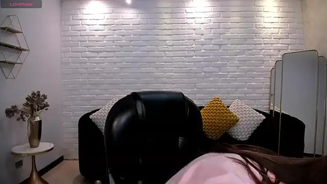 AnaisNin on StripChat 