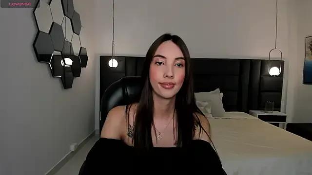AnaisNin on StripChat 