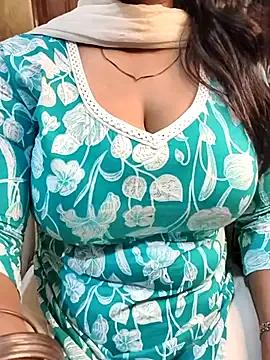Anamika_Kapoor on StripChat