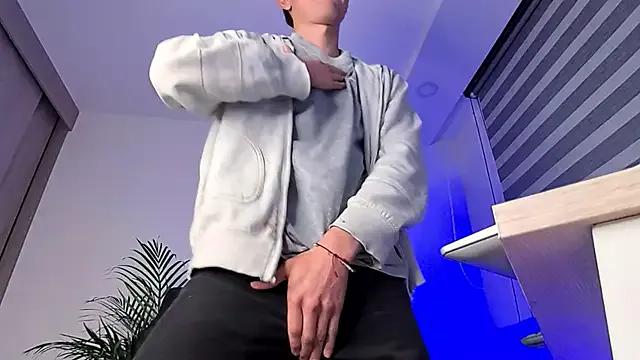 bastia_noooo — cum for me bastiano