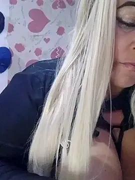 BonniAdams — Freechat on StripChat