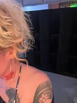 Bonnie_vega on StripChat 