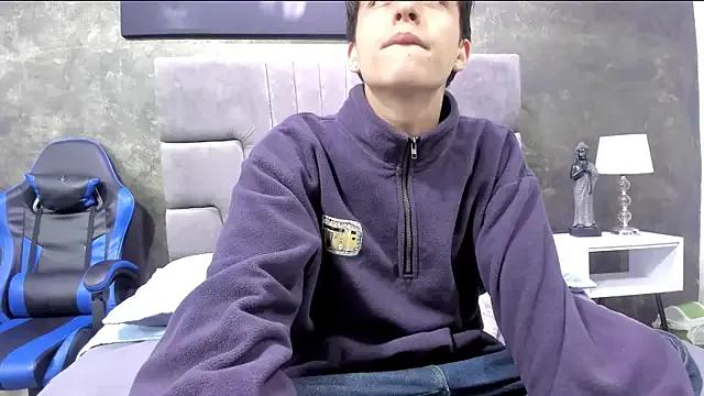 bruce_hans — Freechat on StripChat
