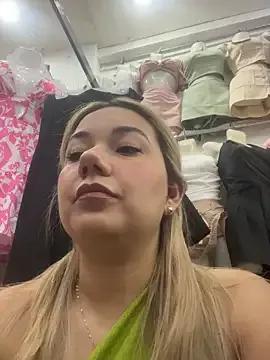 caro_1506 — Flash tits
