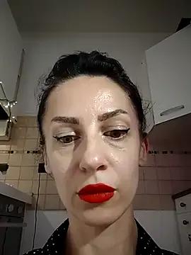 dahlia_82 on StripChat