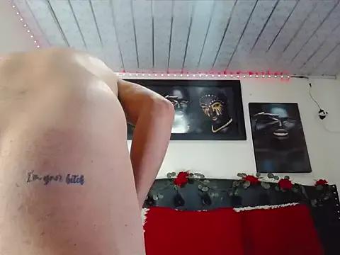 Dann22_- on StripChat