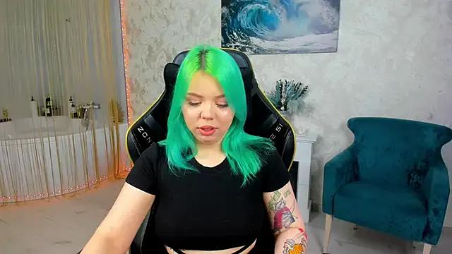 EnergyBunny_1 on StripChat