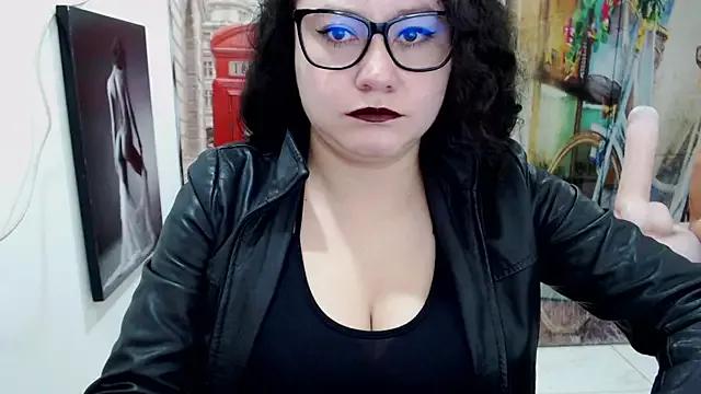 greeneyes_nurse on StripChat 