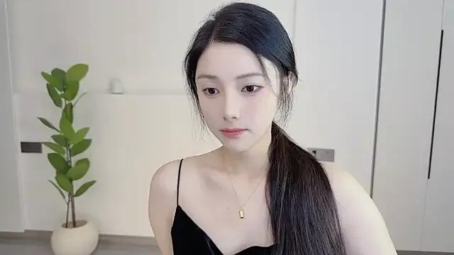 HaagenDazs_ on StripChat 
