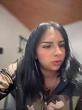Hilary_pinkk — show pussy + oil + control domi 