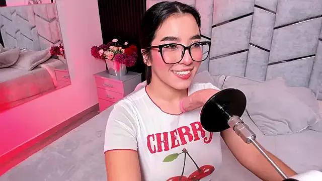 Ibbiebennett — Lick it slowly, like a shy princess 
