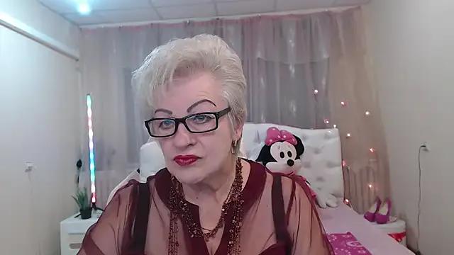 KayleSmoll — make me cum