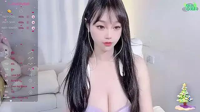Kkiklilliki on StripChat 