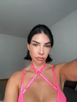 krissiswrld- on StripChat