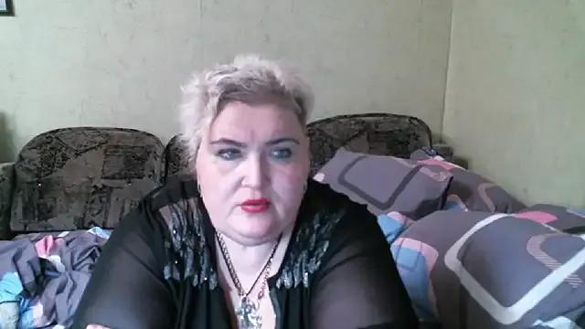 Lana555 on StripChat 