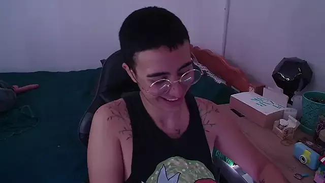 Liil_cat on StripChat 