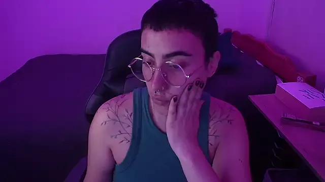 Liil_cat on StripChat 