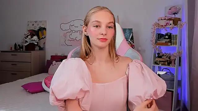 Lili_Lucky on StripChat 