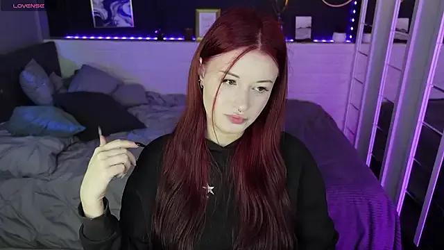 Lily_Moonlight on StripChat 