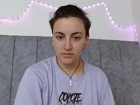 linda_33 — Freechat on StripChat