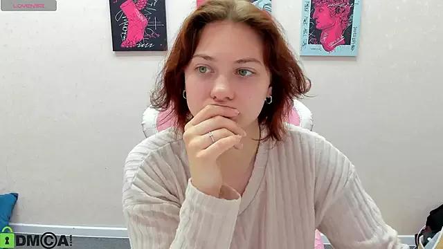 Miss_you_kiss on StripChat 