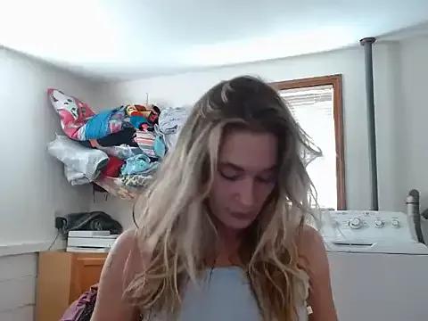 missymilf — pump pussy