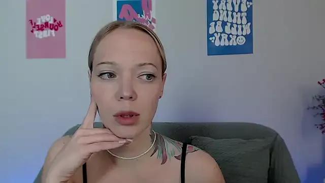 Natalee_Love on StripChat 