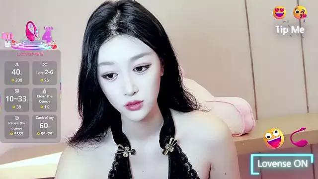 Nelly678 on StripChat 