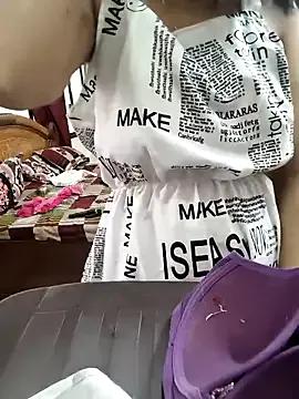 priya_sharma02 — Oil massage