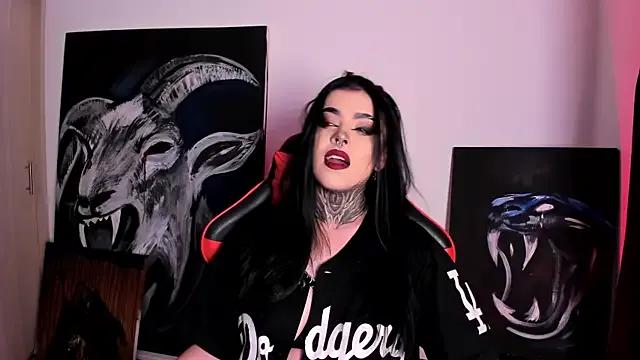 Rubyy-Rose1 — CLAMPS ON TITS