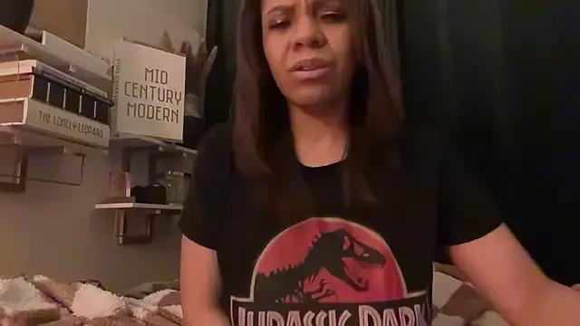 Sanaawest on StripChat 