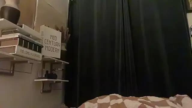 Sanaawest on StripChat 