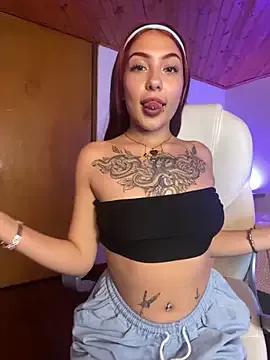 Sara_pink18 on StripChat 