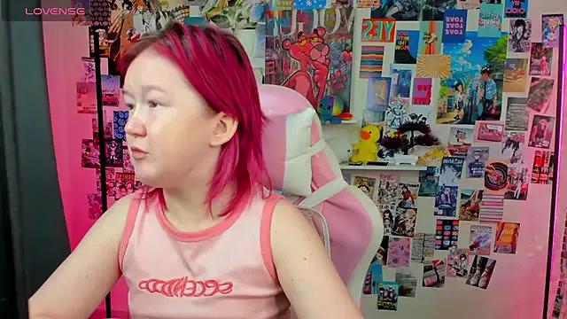 Sara_Robinson on StripChat 