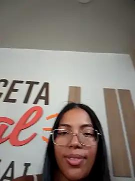 SheenaBrooke on StripChat 