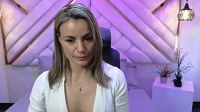 tammyandradee on StripChat 