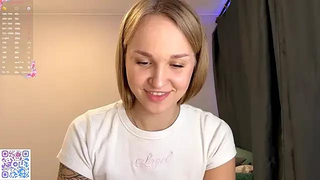 TanekaBoitel on StripChat