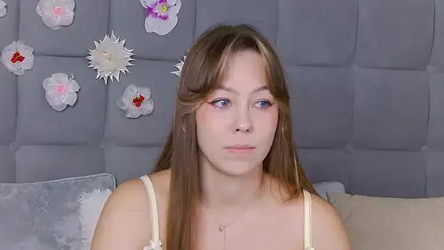 TheEmma on StripChat
