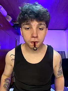 Thomas_Big_dick — HI THOM