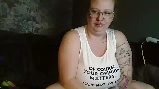 XxXMistyXxX on StripChat 